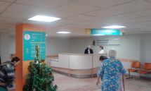 Информационные таблички и вывески в оформлении внутренних помещений ...